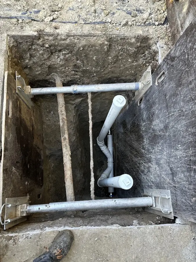 Experienced plumber completing Gas Line Repair work in Littleton